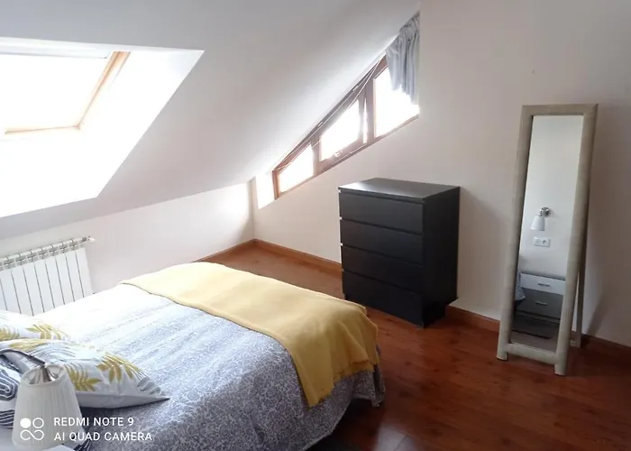 Atico Cine Colon * Ribadeo